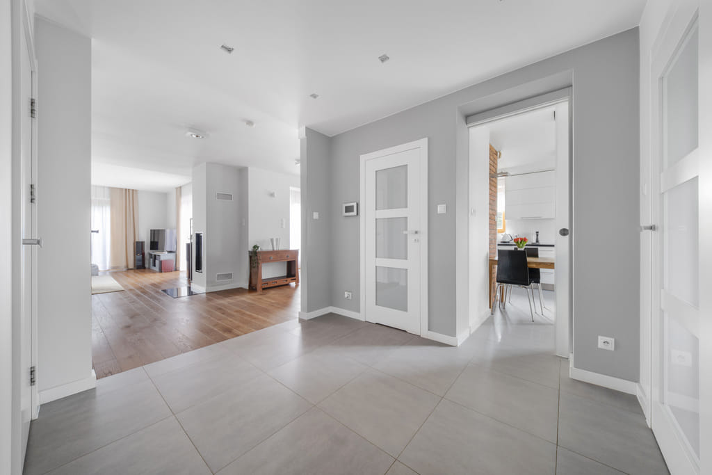 Dom 6 pokojowe na Sprzedaż