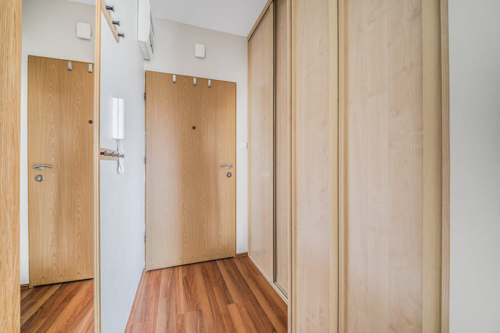 Mieszkanie 2 pokojowe na Sprzedaż