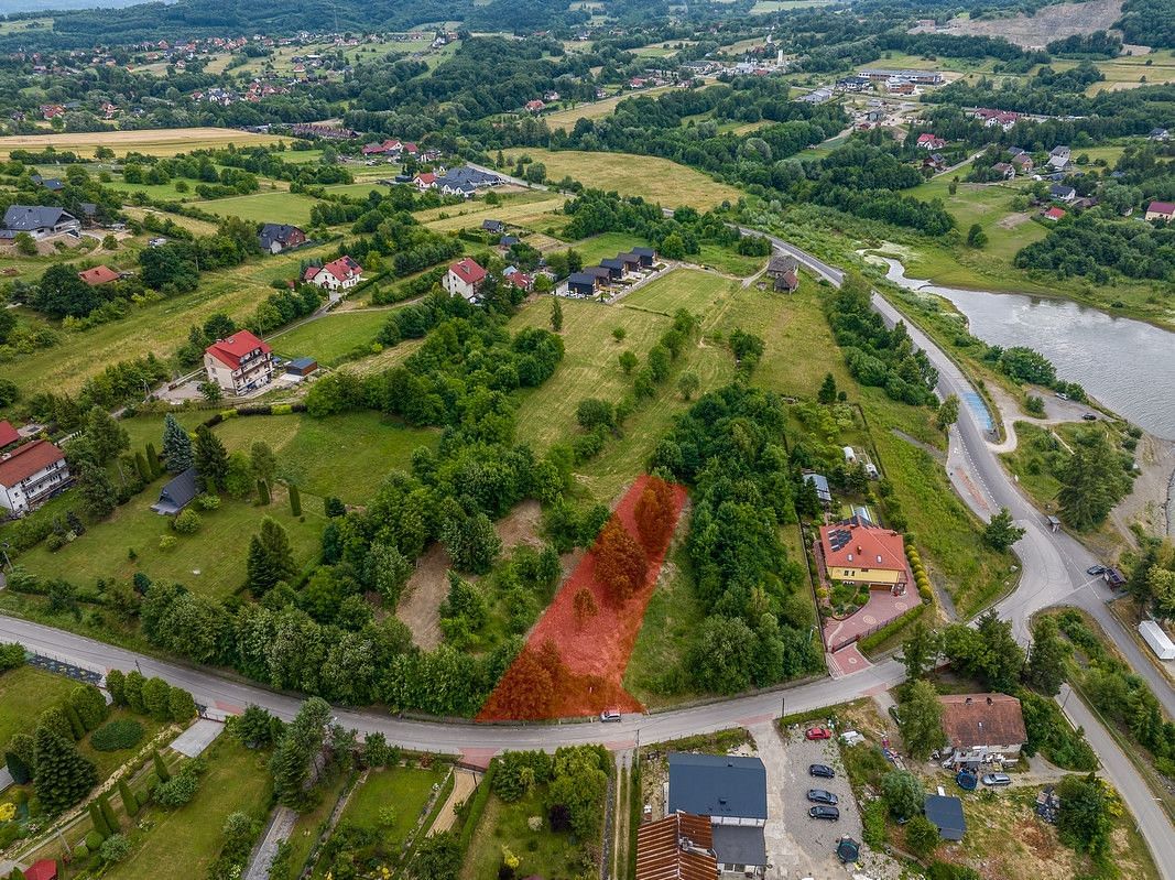 Działka  pokojowe na Sprzedaż
