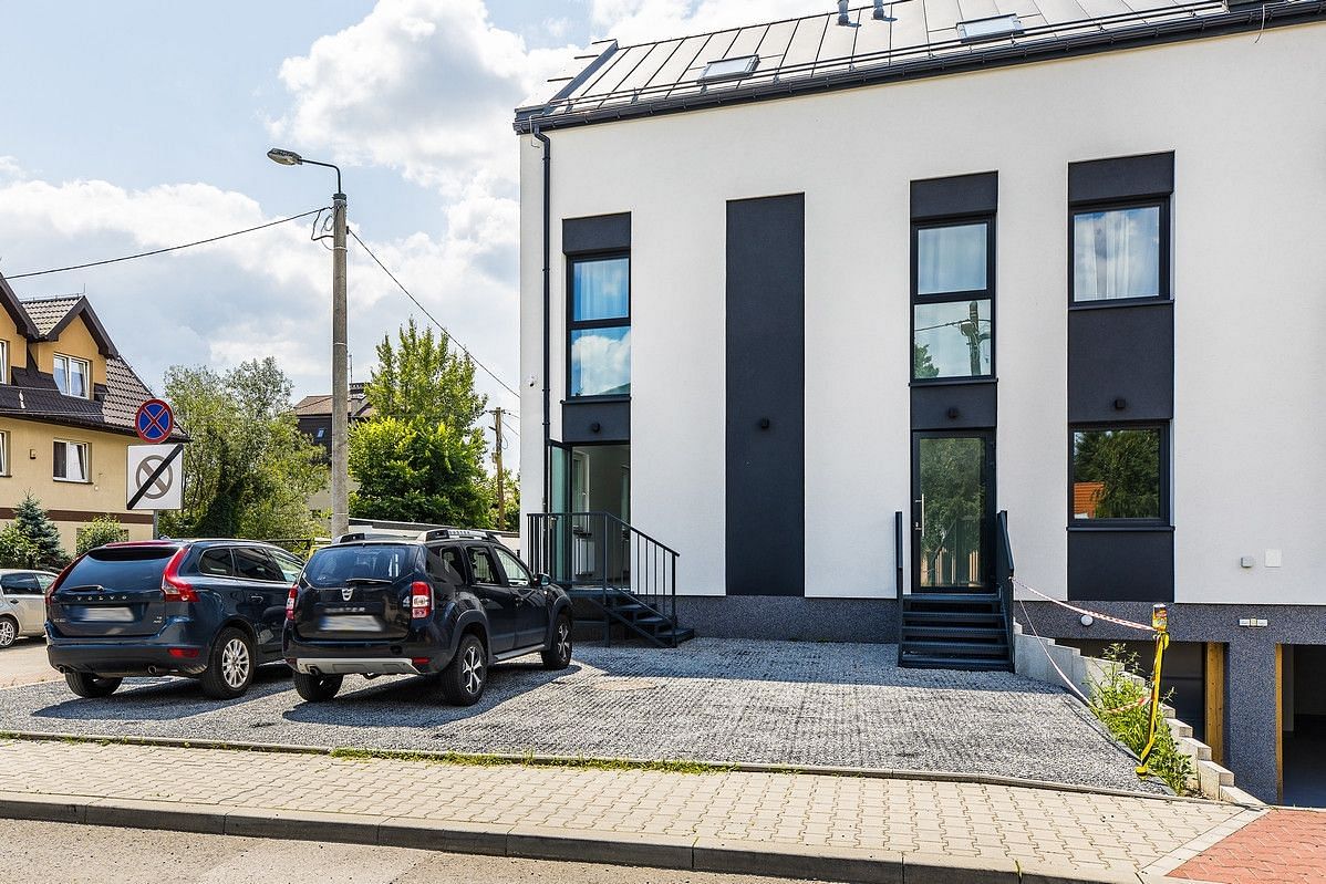 Lokal użytkowy  pokojowe na Wynajem