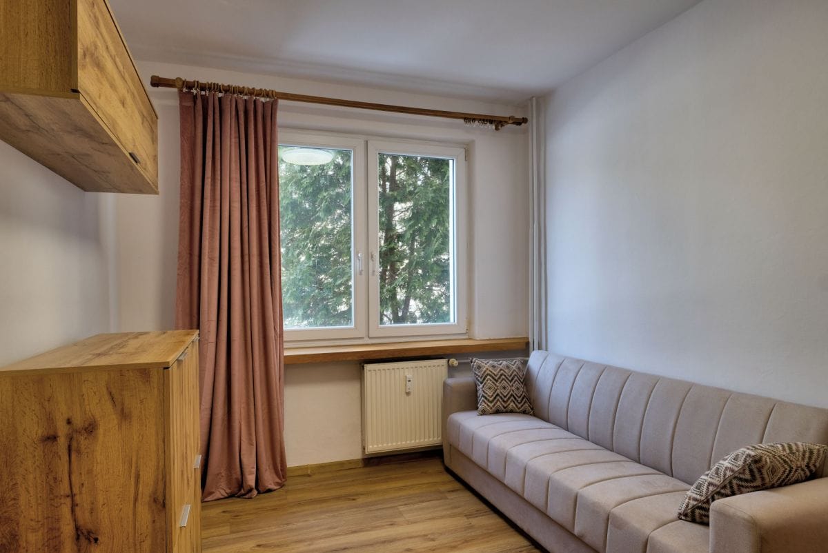 Mieszkanie 4 pokojowe na Wynajem