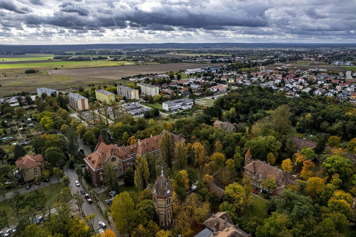 Lokal użytkowy  pokojowe na Sprzedaż