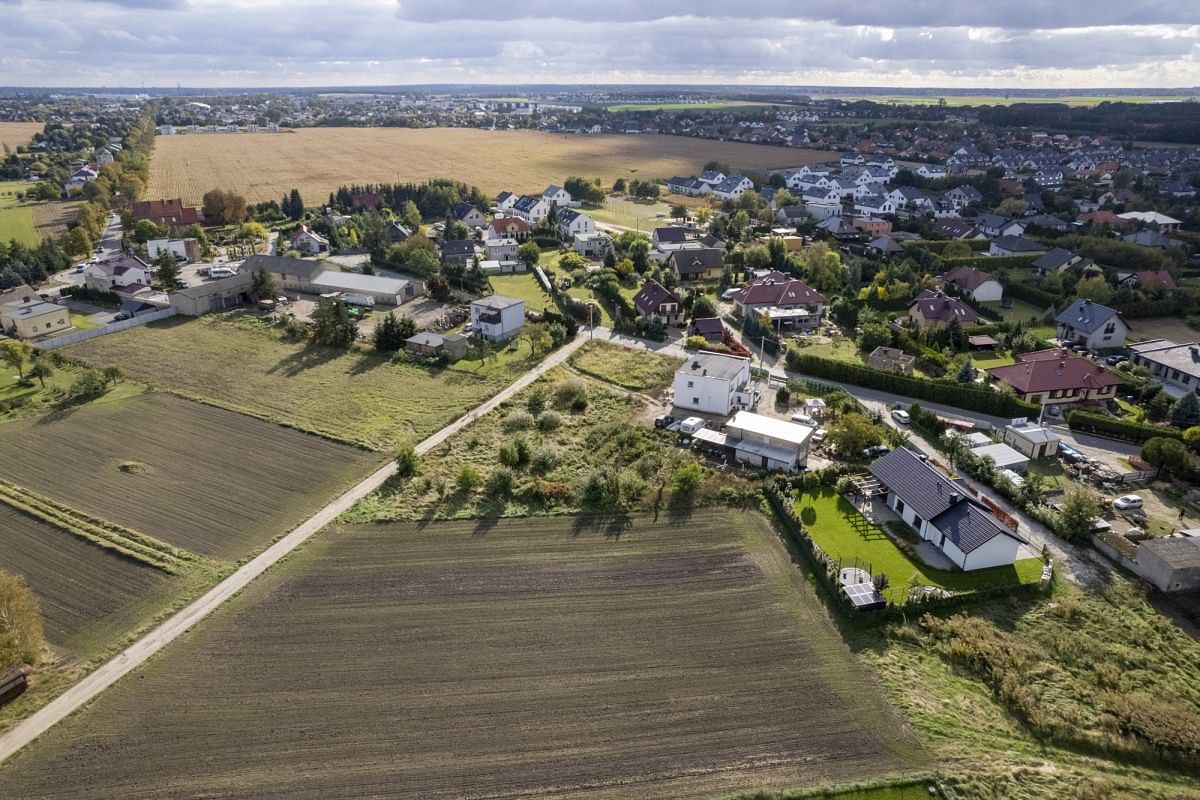 Działka  pokojowe na Sprzedaż