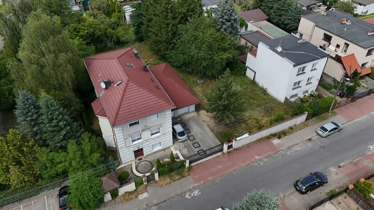 Działka  pokojowe na Sprzedaż