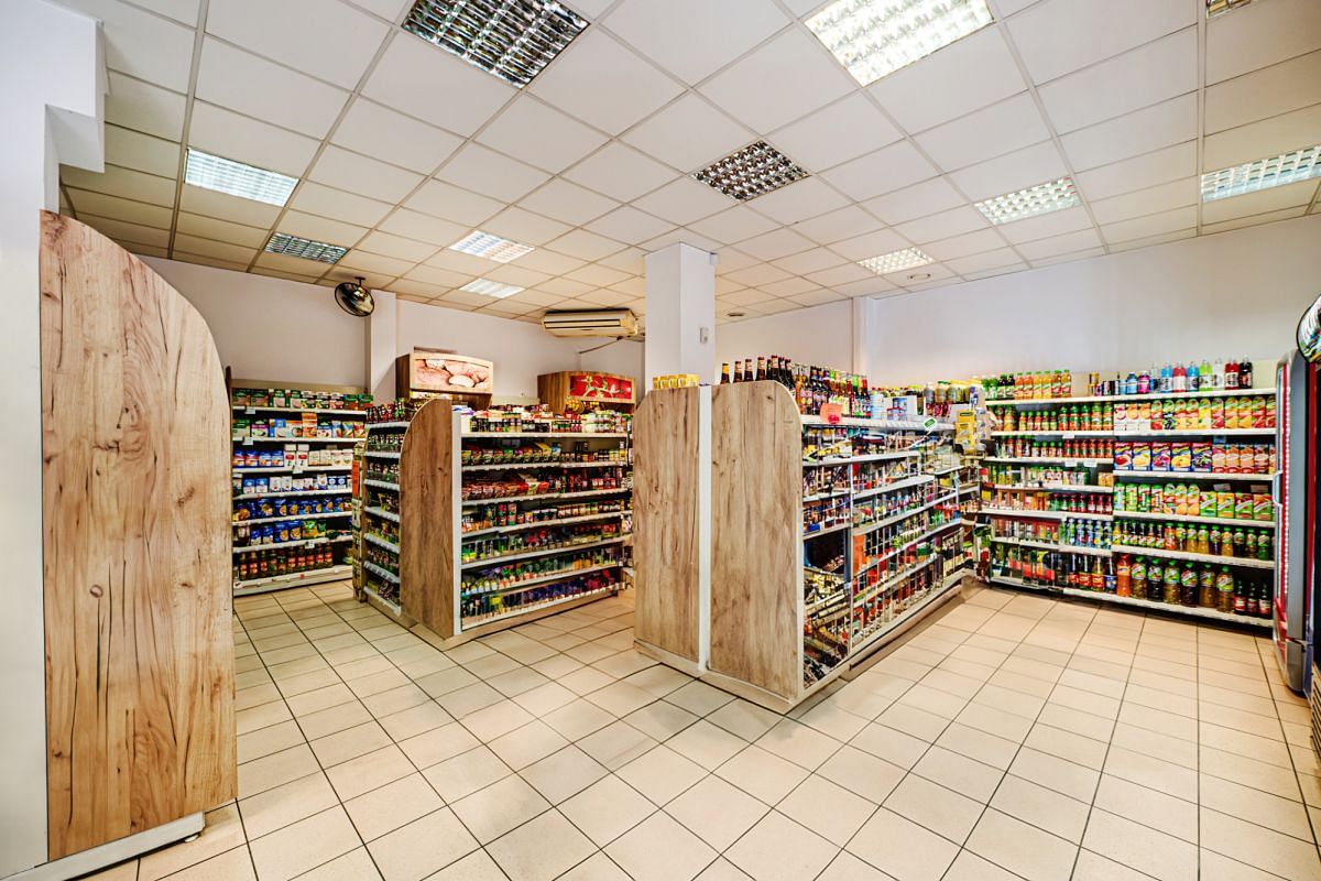Lokal użytkowy  pokojowe na Sprzedaż
