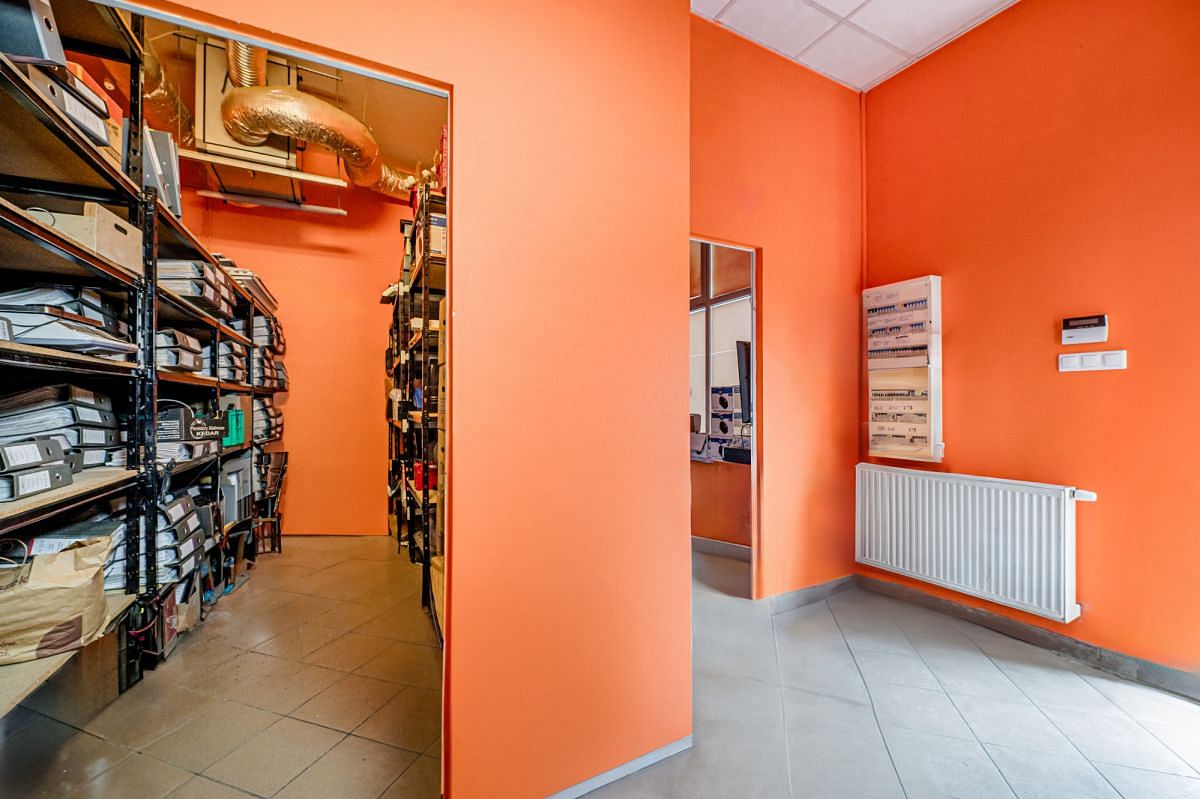 Lokal użytkowy  pokojowe na Sprzedaż