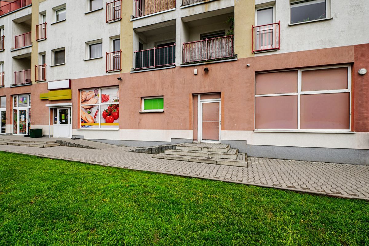 Lokal użytkowy  pokojowe na Sprzedaż