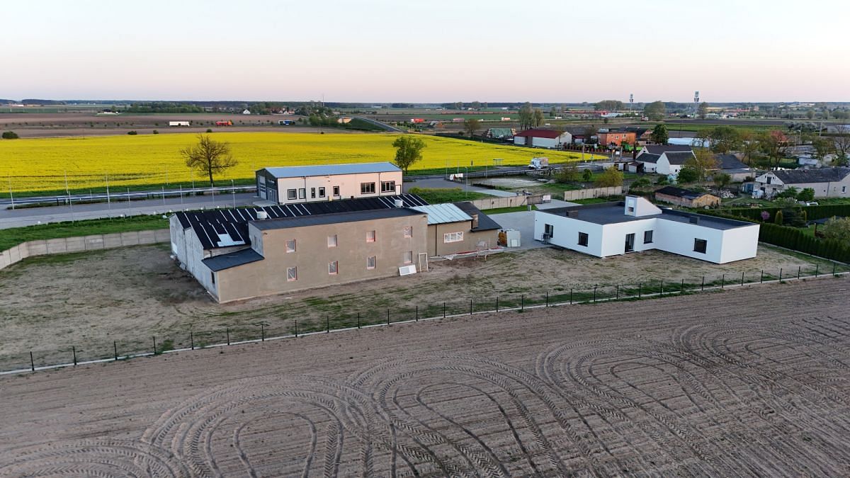 Lokal użytkowy  pokojowe na Sprzedaż