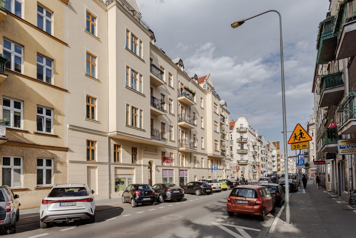 Mieszkanie 3 pokojowe na Sprzedaż