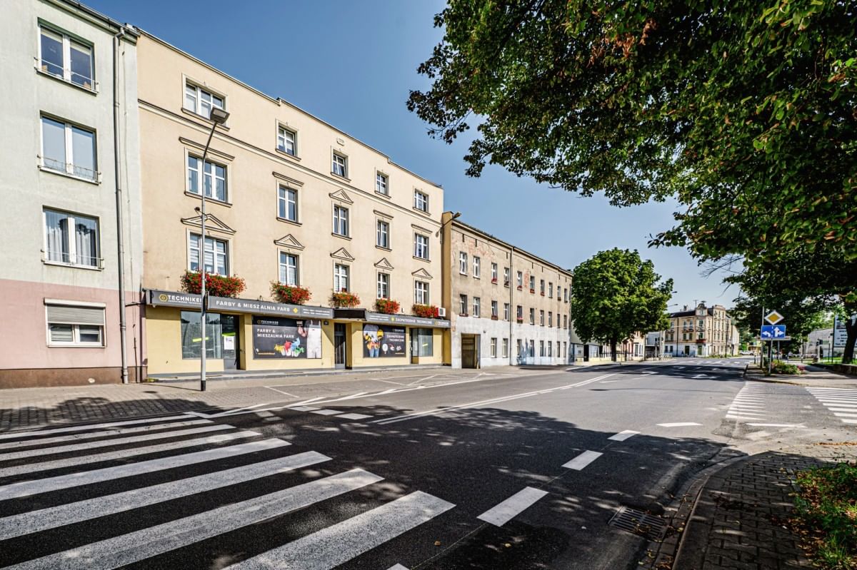 Dom 30 pokojowe na Sprzedaż