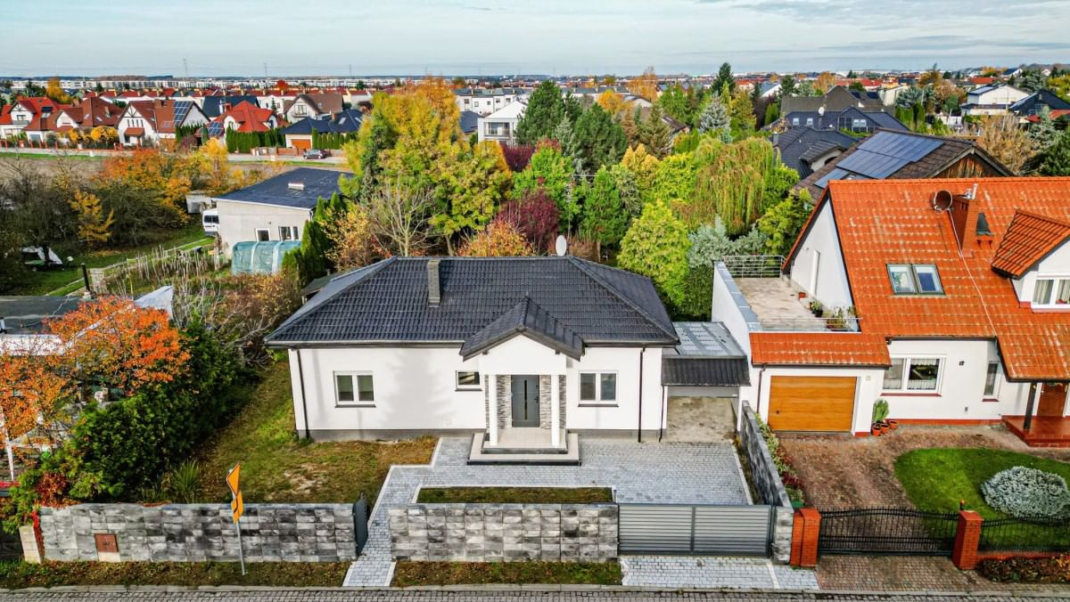 Dom 4 pokojowe na Sprzedaż