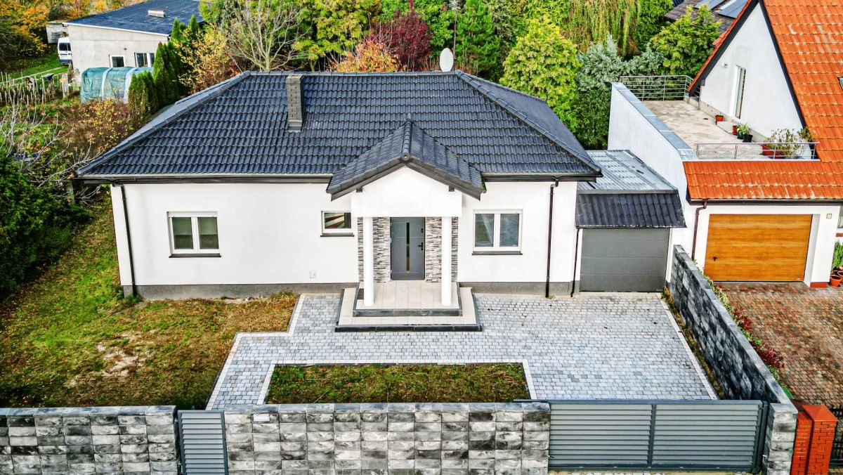 Dom 4 pokojowe na Sprzedaż