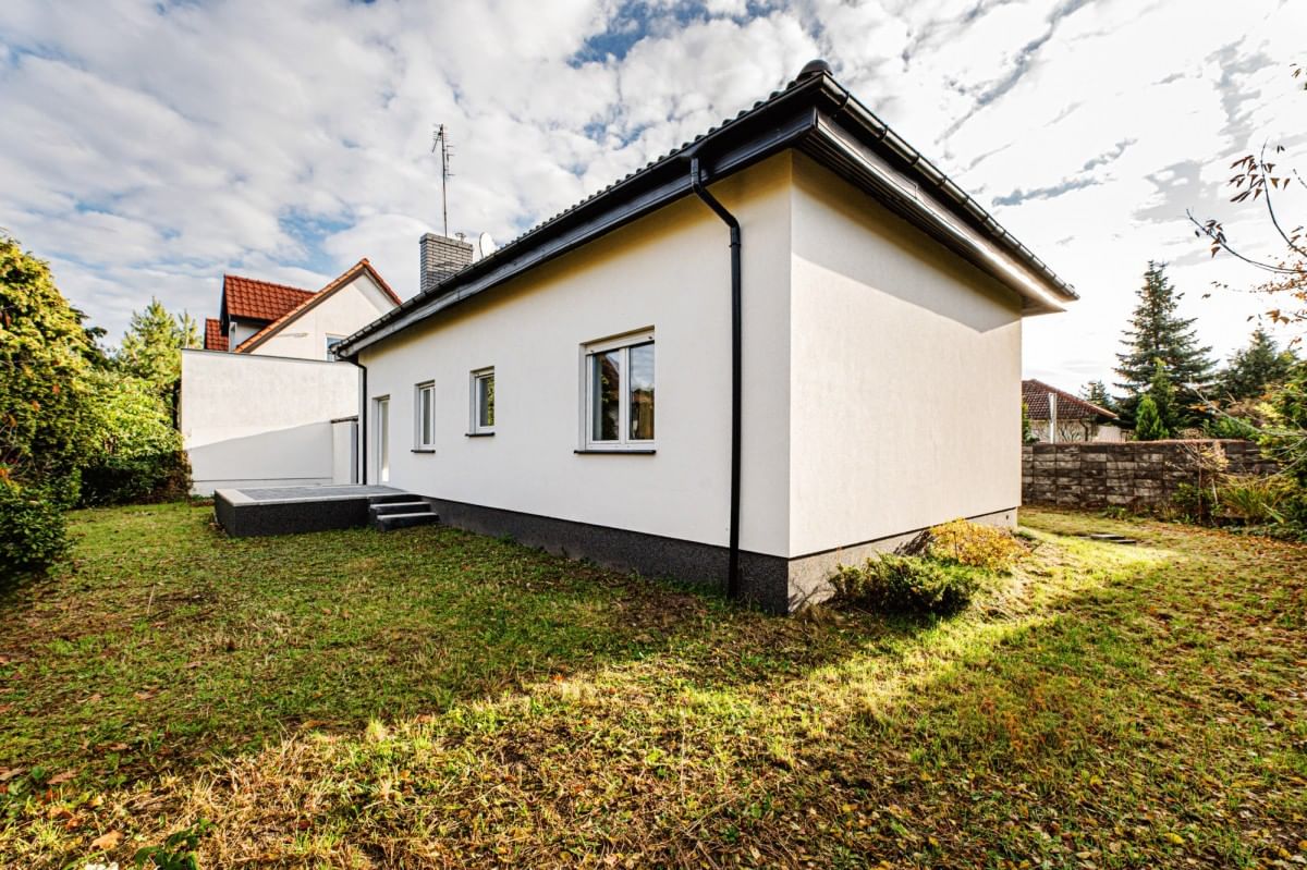 Dom 4 pokojowe na Sprzedaż