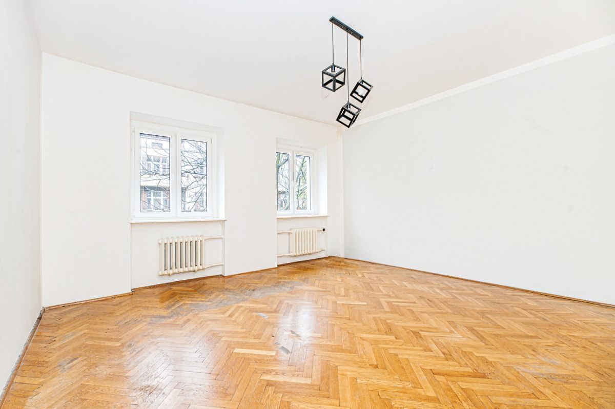 Mieszkanie 5 pokojowe na Sprzedaż