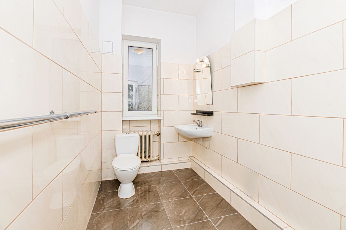 Mieszkanie 5 pokojowe na Sprzedaż