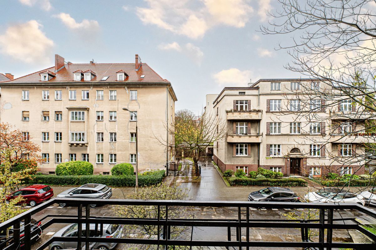 Mieszkanie 5 pokojowe na Sprzedaż