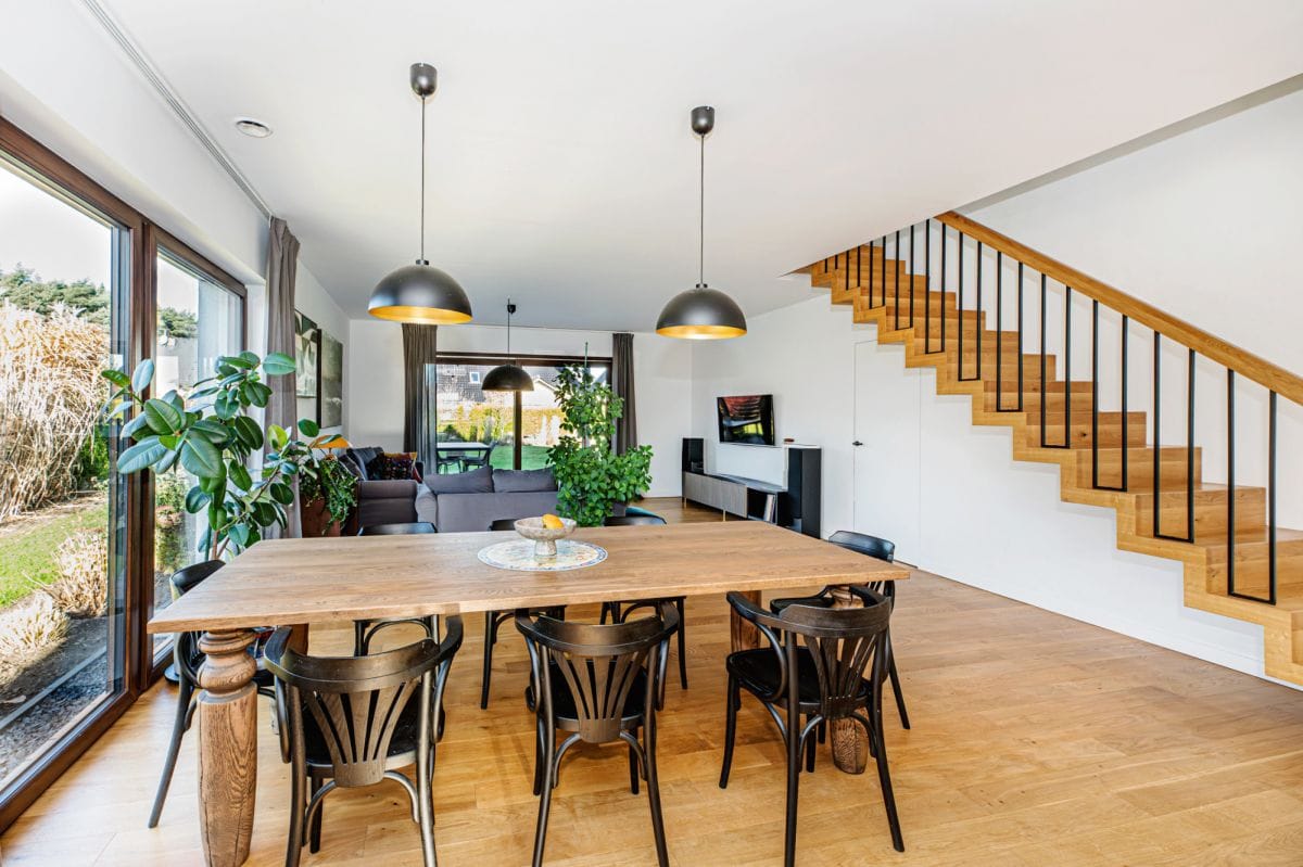 Dom 5 pokojowe na Sprzedaż