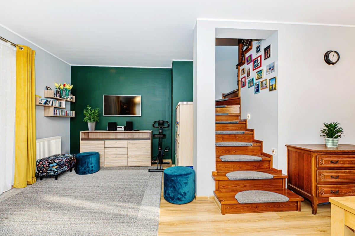 Dom 4 pokojowe na Sprzedaż