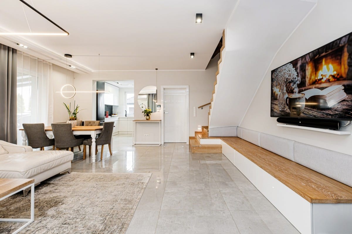 Dom  pokojowe na Sprzedaż