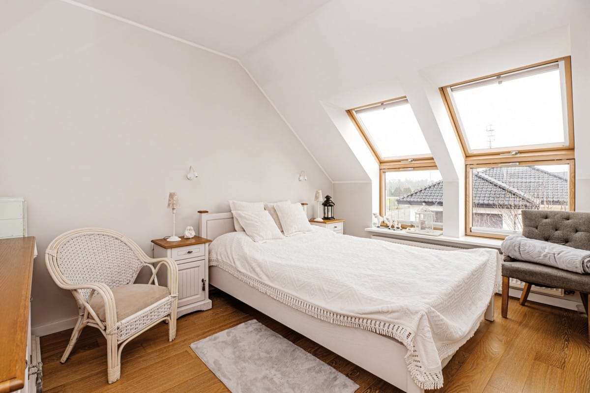 Dom  pokojowe na Sprzedaż