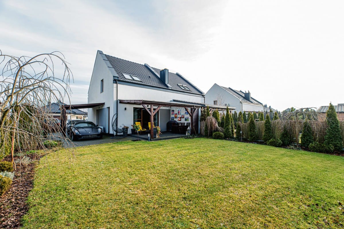 Dom  pokojowe na Sprzedaż