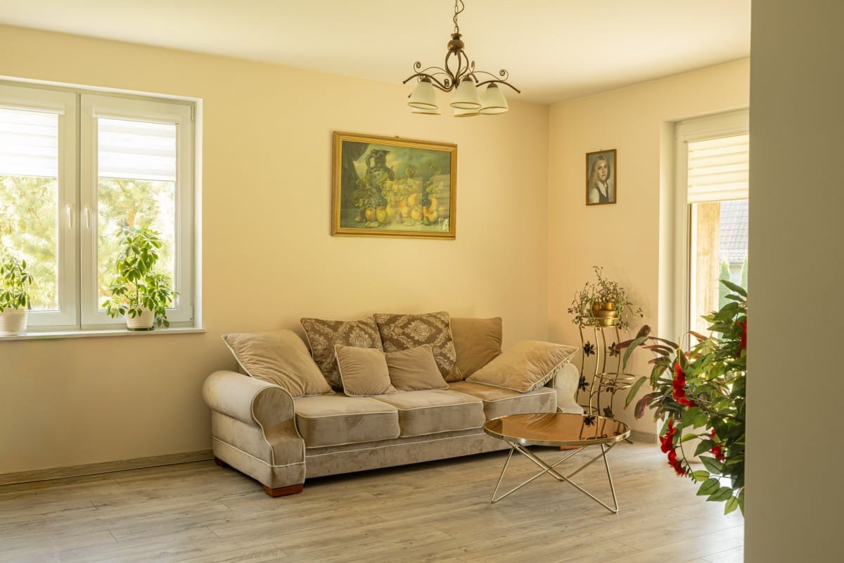 Dom 4 pokojowe na Sprzedaż