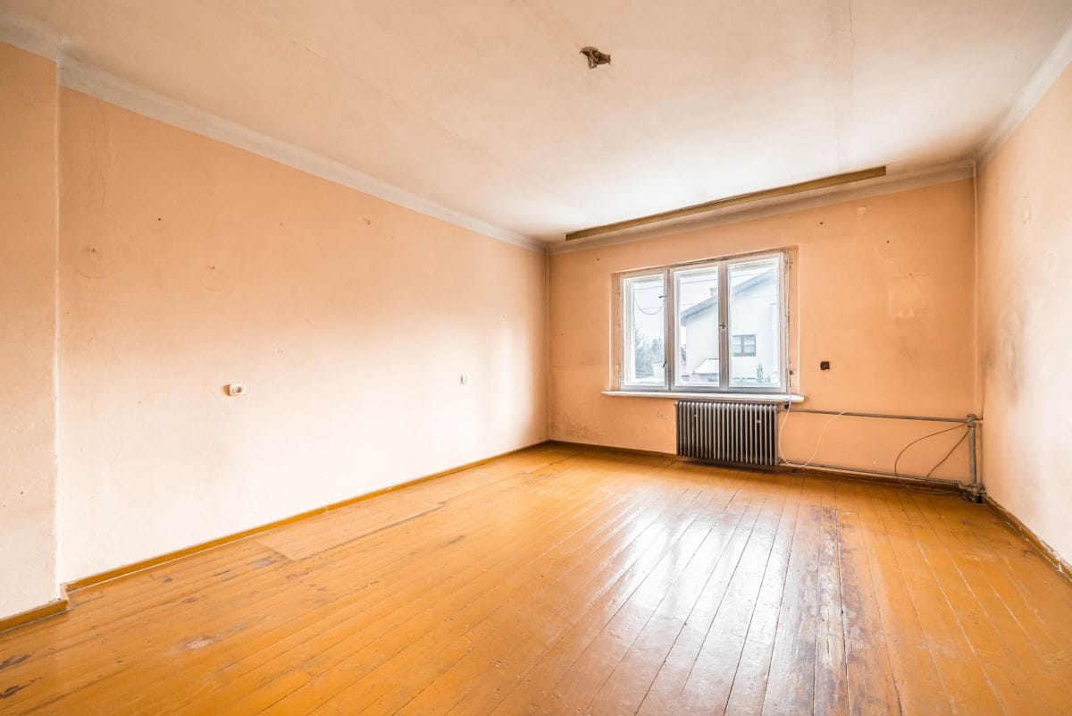 Dom 5 pokojowe na Sprzedaż