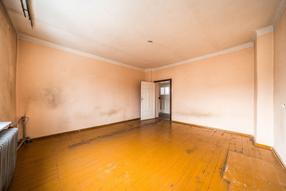 Dom 5 pokojowe na Sprzedaż