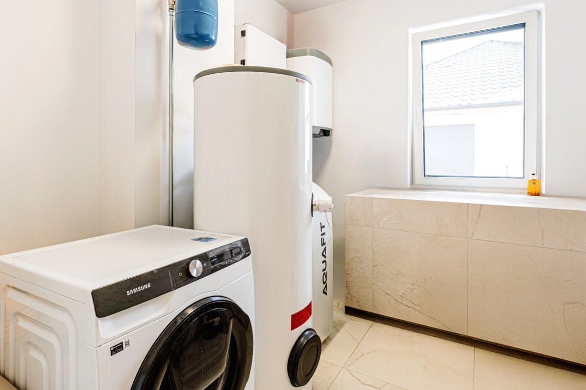 Dom 4 pokojowe na Sprzedaż