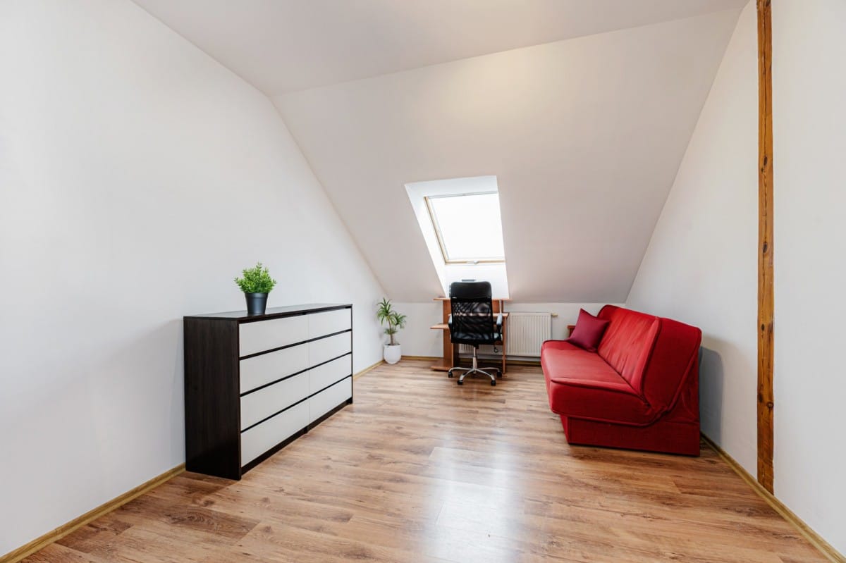 Dom 5 pokojowe na Sprzedaż