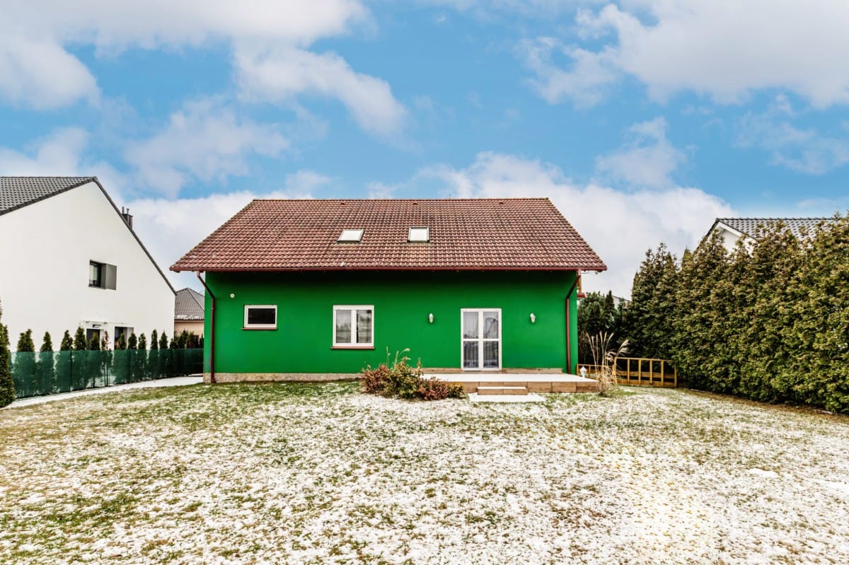 Dom 5 pokojowe na Sprzedaż