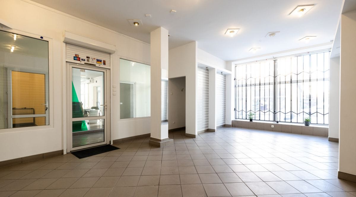 Lokal użytkowy  pokojowe na Sprzedaż