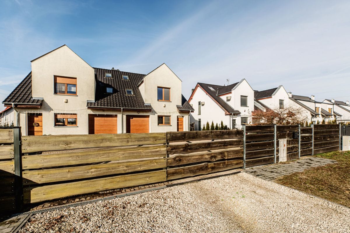 Dom 4 pokojowe na Sprzedaż