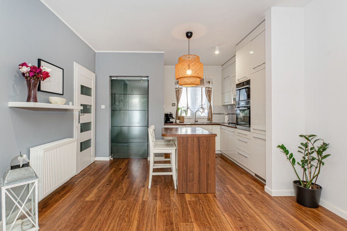 Dom 5 pokojowe na Sprzedaż