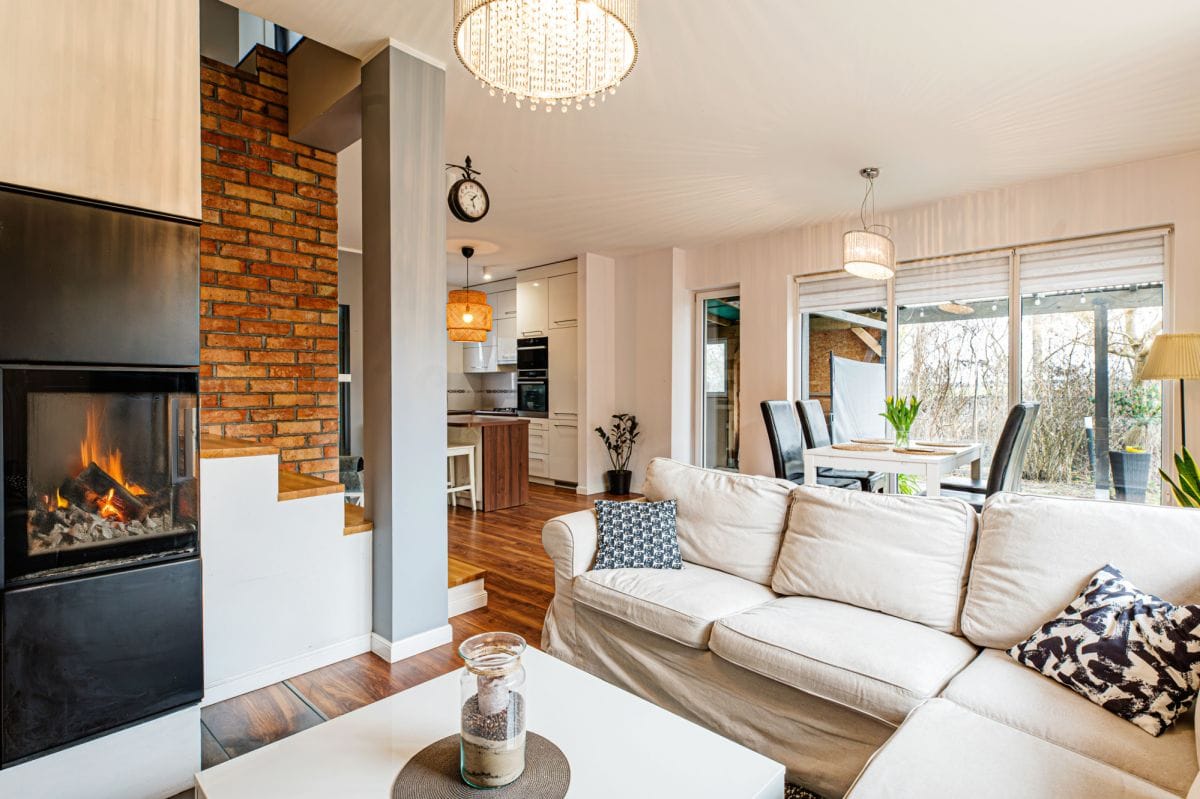 Dom 5 pokojowe na Sprzedaż