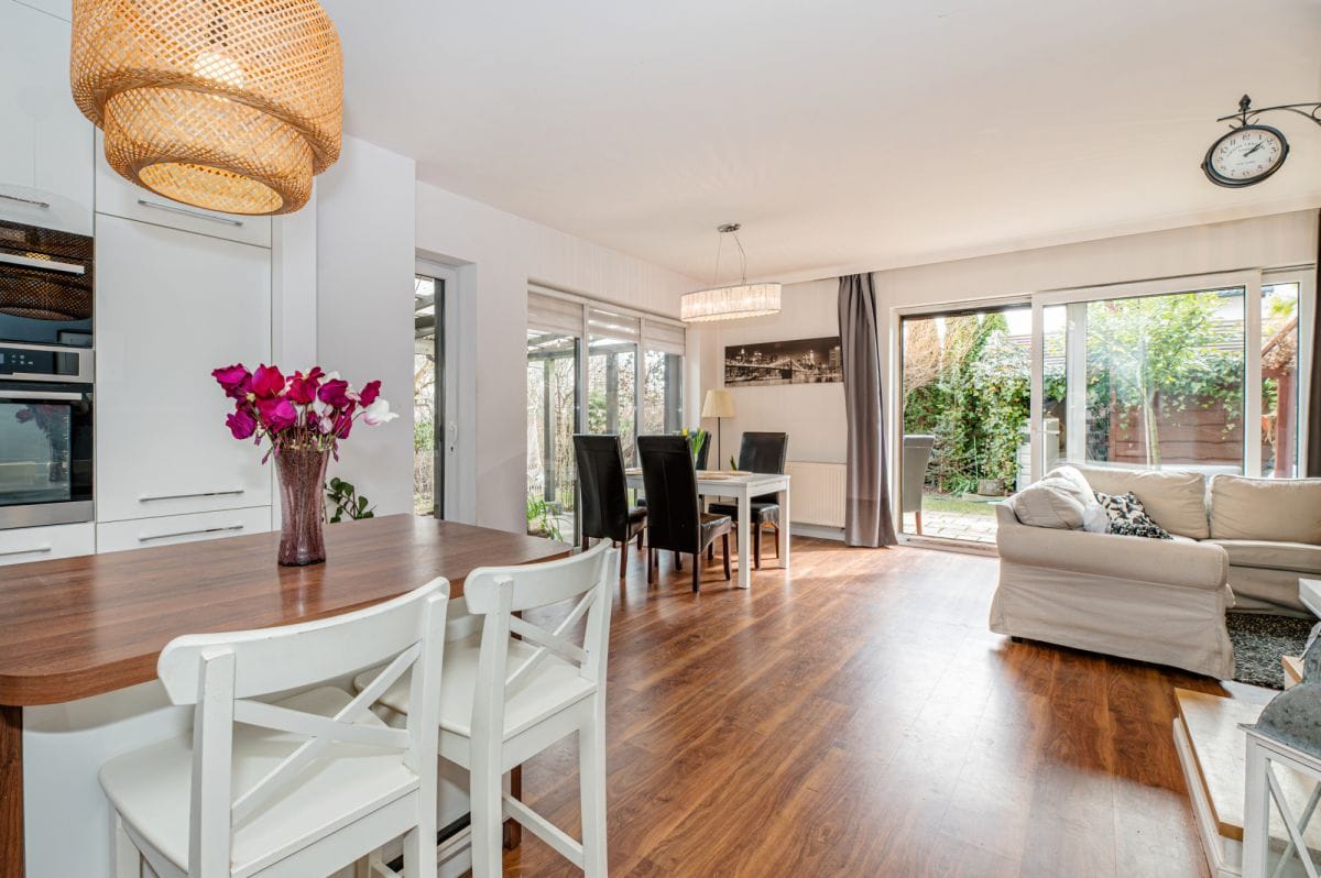 Dom 5 pokojowe na Sprzedaż