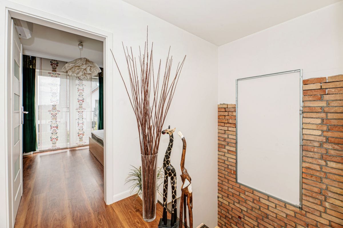 Dom 5 pokojowe na Sprzedaż