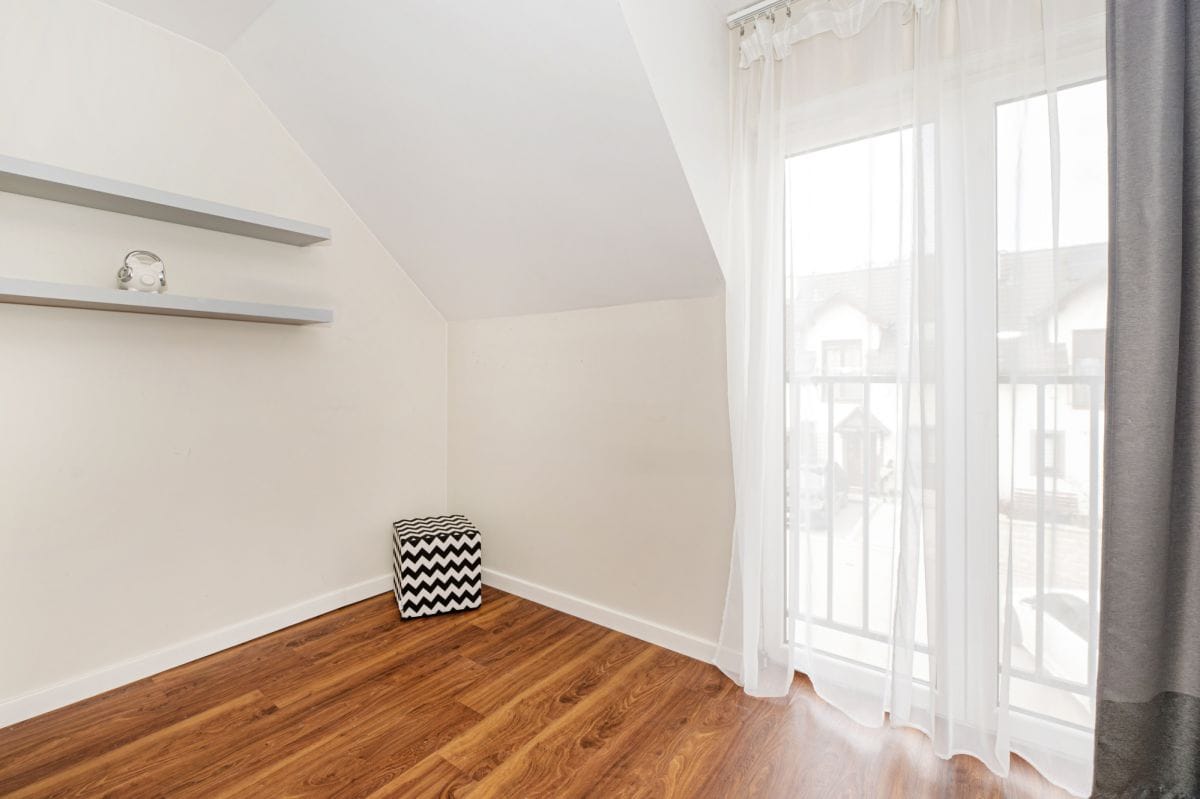 Dom 5 pokojowe na Sprzedaż