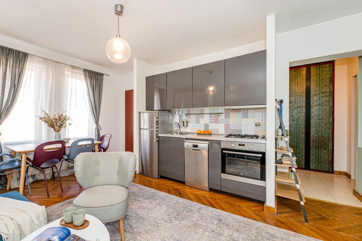 Mieszkanie 2 pokojowe na Sprzedaż