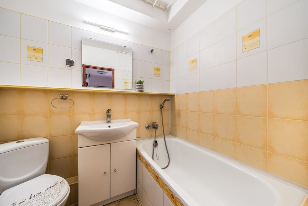 Mieszkanie 2 pokojowe na Sprzedaż