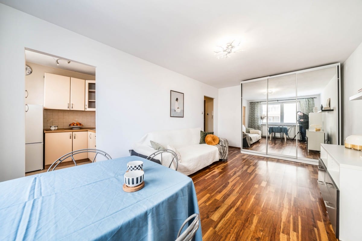 Mieszkanie 1 pokojowe na Sprzedaż