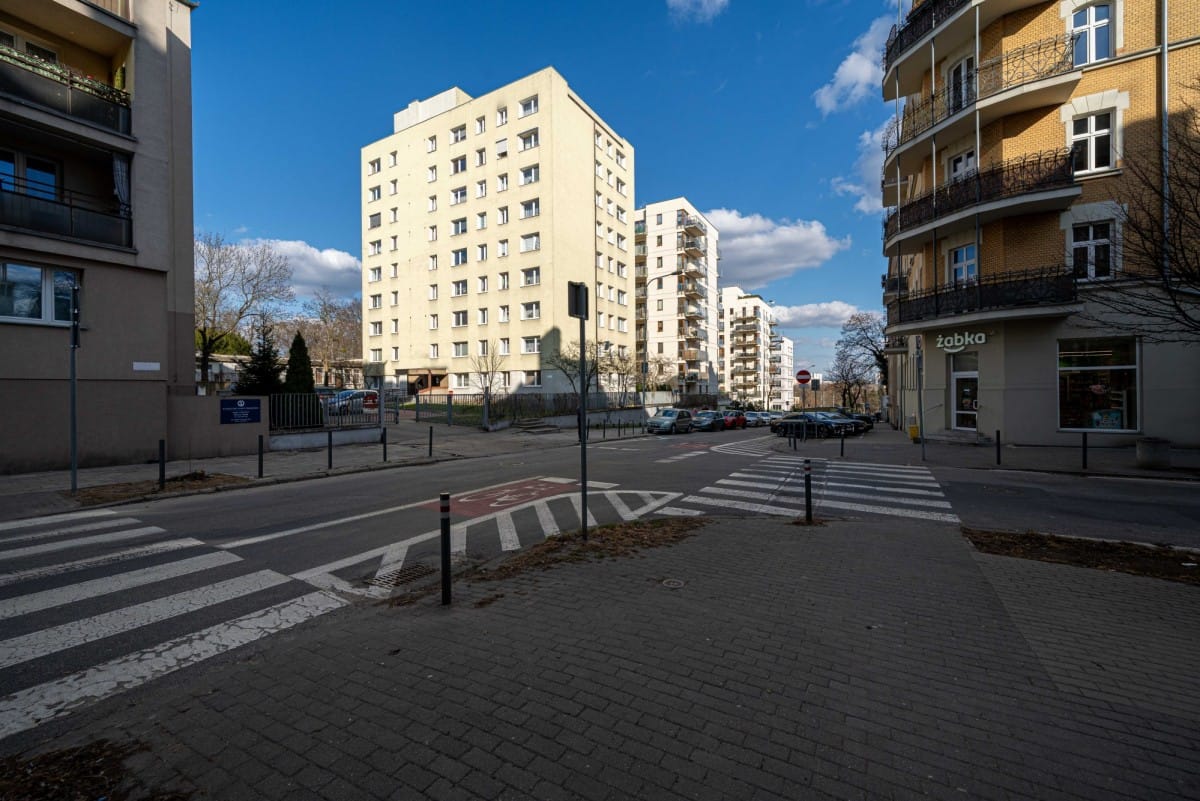 Mieszkanie 1 pokojowe na Sprzedaż