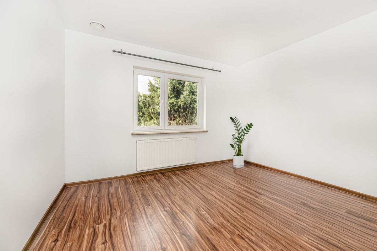 Dom 4 pokojowe na Sprzedaż