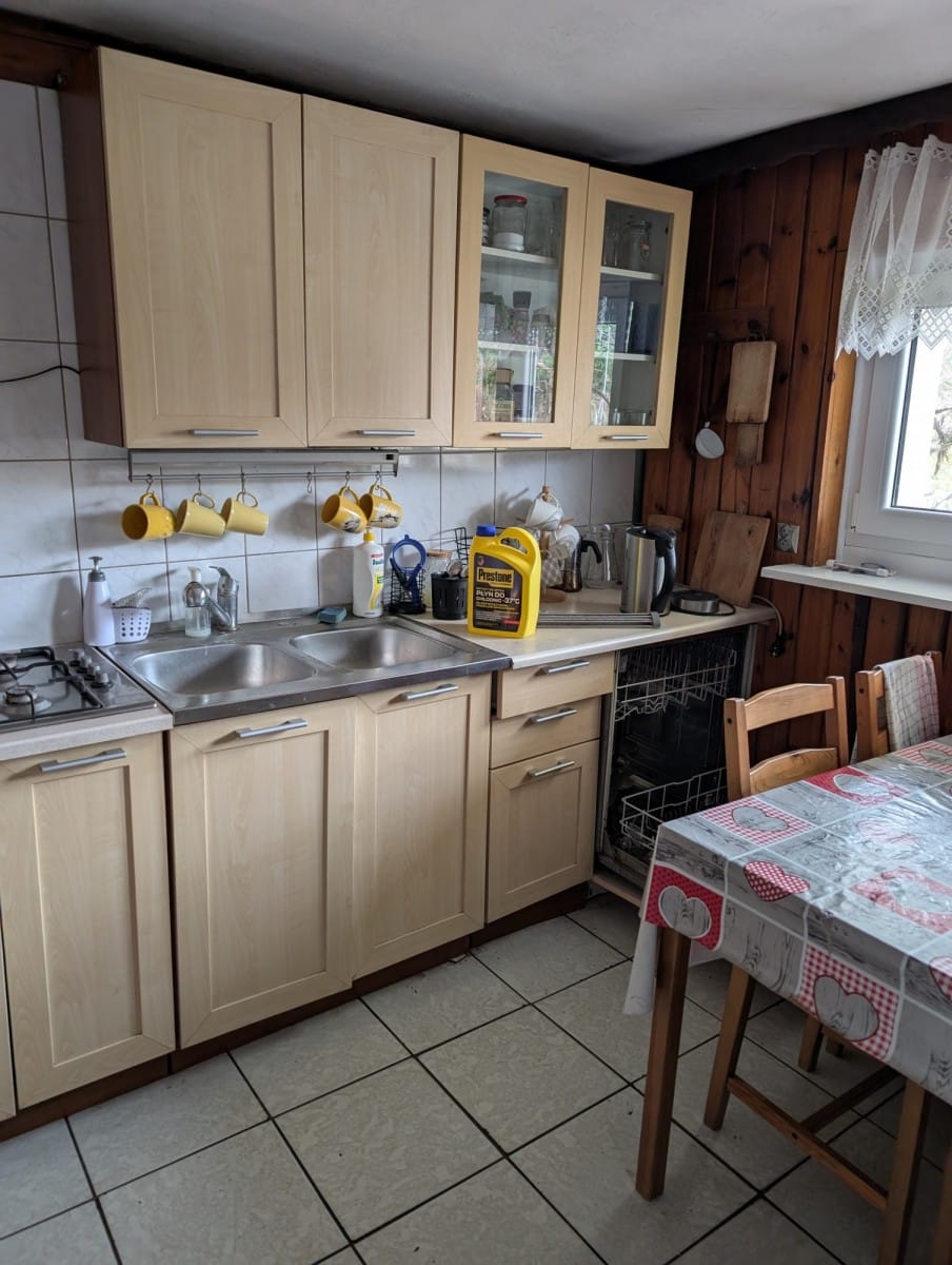 Dom 6 pokojowe na Sprzedaż