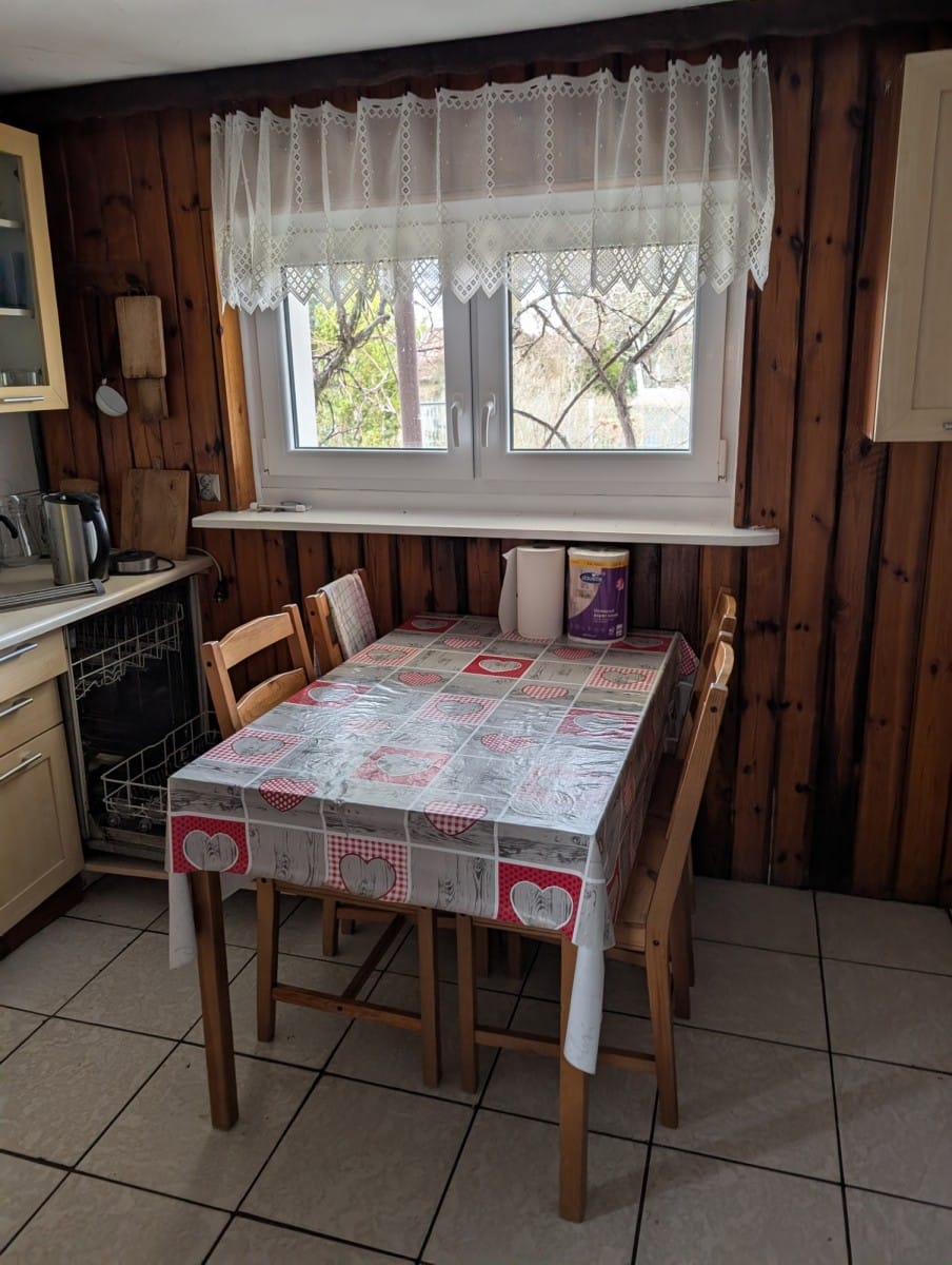 Dom 6 pokojowe na Sprzedaż