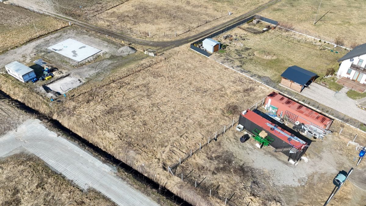 Działka  pokojowe na Sprzedaż