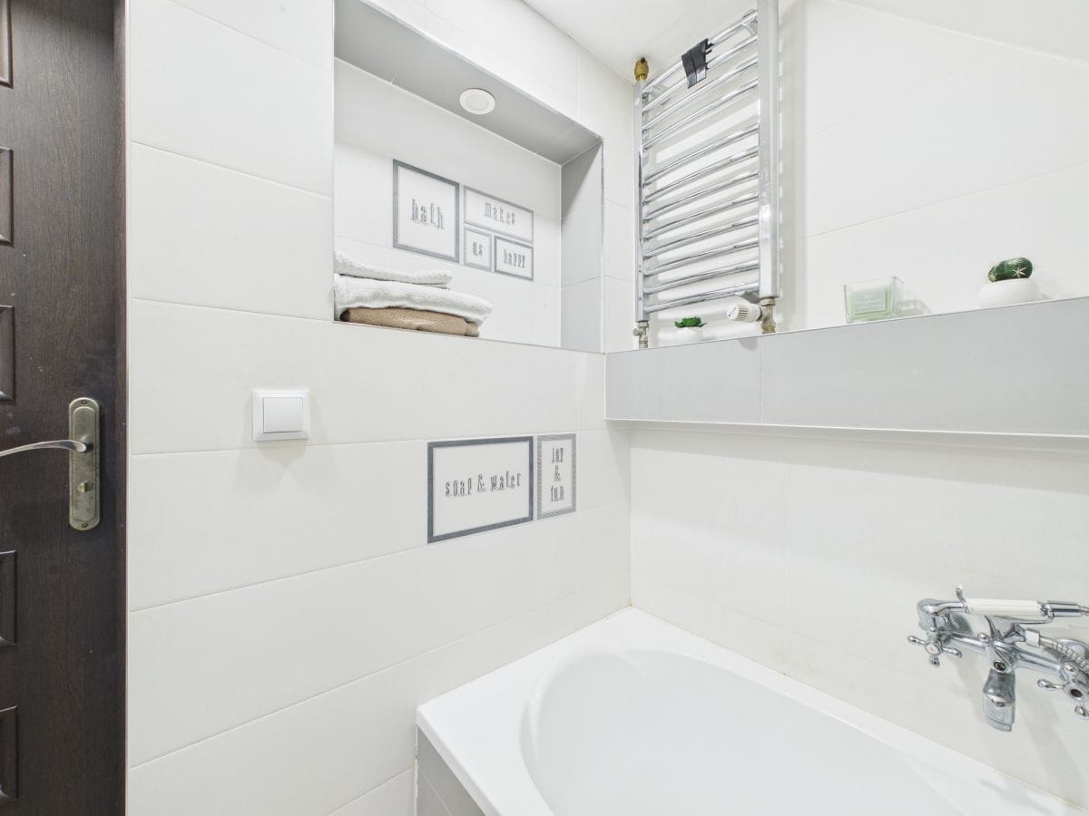 Mieszkanie 8 pokojowe na Sprzedaż