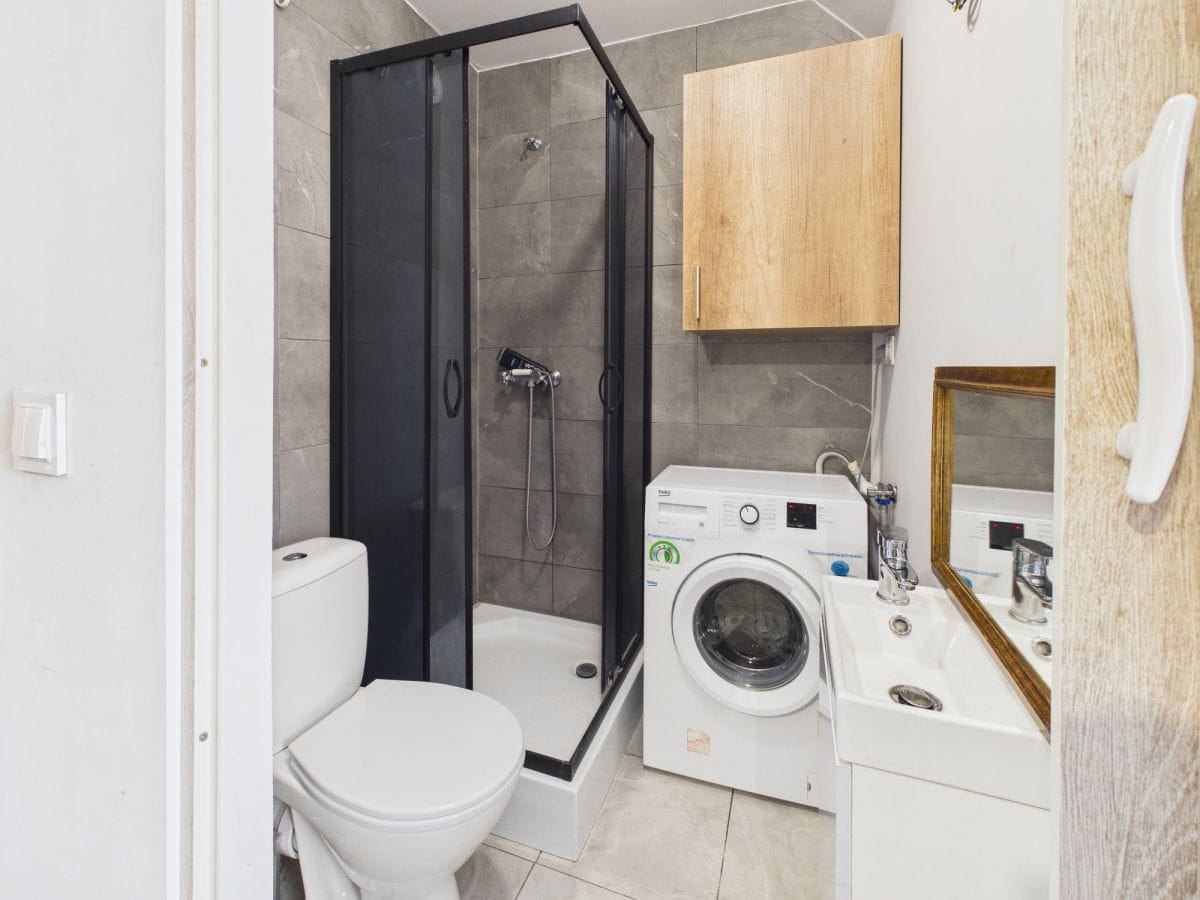 Mieszkanie 8 pokojowe na Sprzedaż