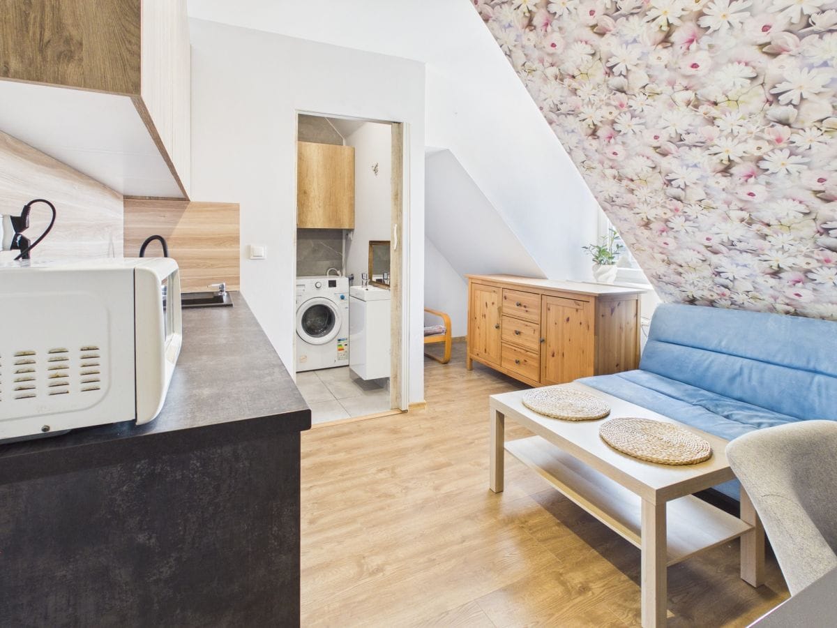 Mieszkanie 8 pokojowe na Sprzedaż