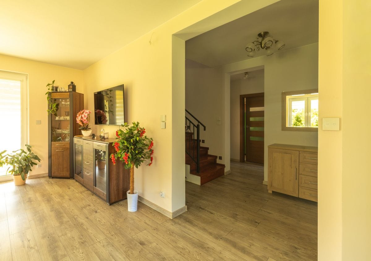 Dom 4 pokojowe na Sprzedaż